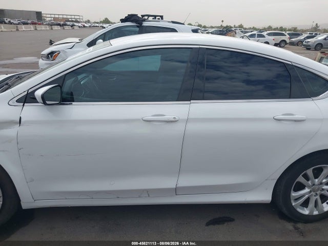 Chrysler 200 Limited 2015 1C3CCCAB8FN646697 Image 14