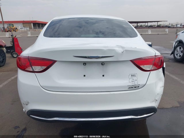 Chrysler 200 Limited 2015 1C3CCCAB8FN646697 Image 16