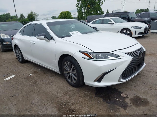 Продажа на аукционе авто 2021 Lexus Es 250, vin: 58AD11D12MU001242, номер лота: 45821176