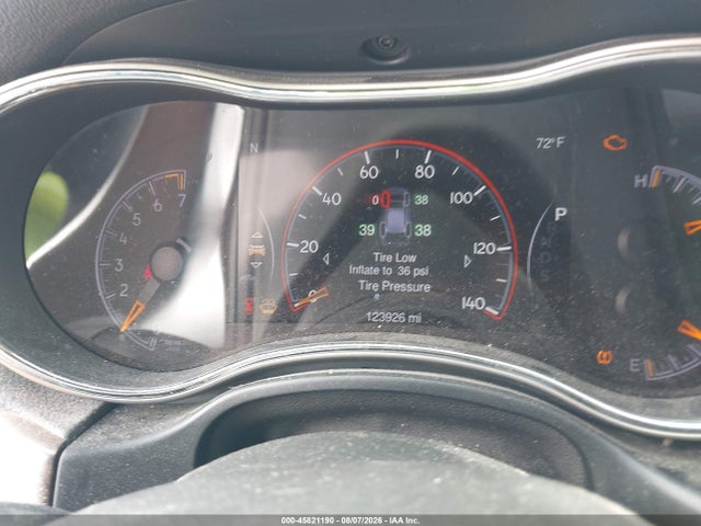 Продажа на аукционе авто 2015 Jeep Grand Cherokee Limited, vin: 1C4RJFBG2FC639215, номер лота: 45821190