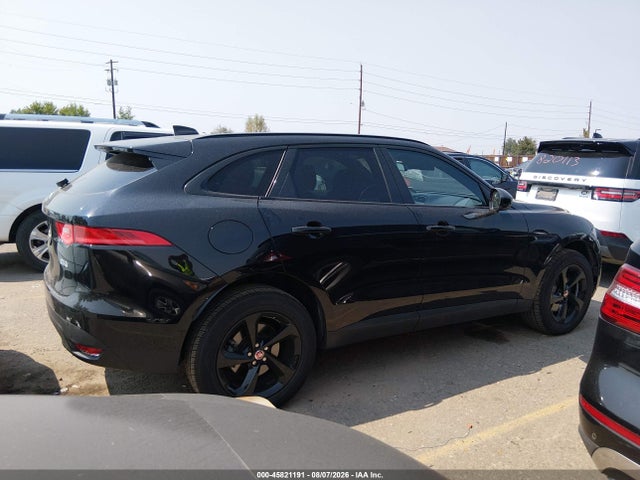 45821191 :رقم المزاد ، SADCJ2BV6HA070093 vin ، 2017 Jaguar F-pace 35t Premium مزاد بيع