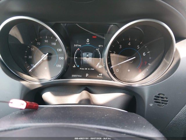 45821191 :رقم المزاد ، SADCJ2BV6HA070093 vin ، 2017 Jaguar F-pace 35t Premium مزاد بيع