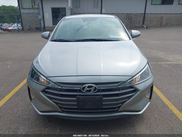 Продажа на аукционе авто 2020 Hyundai Elantra Se, vin: 5NPD74LF9LH615237, номер лота: 45821198