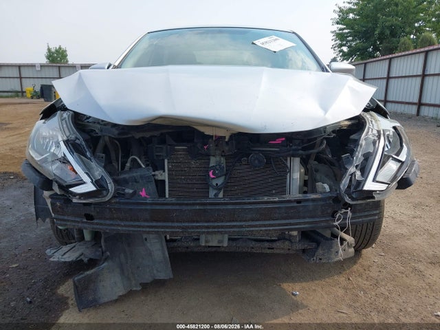 3N1AB7AP0HY266352 Nissan SENTRA SV