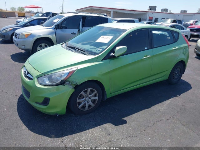 2013 Hyundai Accent Gs მანქანა იყიდება აუქციონზე, vin: KMHCT5AEXDU103061, აუქციონის ნომერი: 45821211