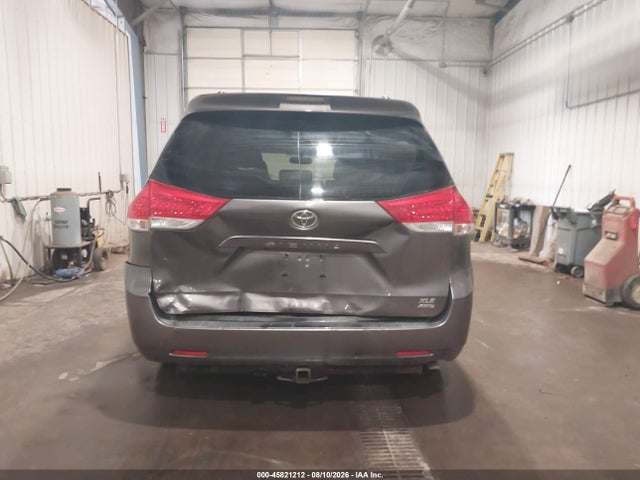 2012 Toyota Sienna Xle 7 Passenger მანქანა იყიდება აუქციონზე, vin: 5TDDK3DC9CS036918, აუქციონის ნომერი: 45821212