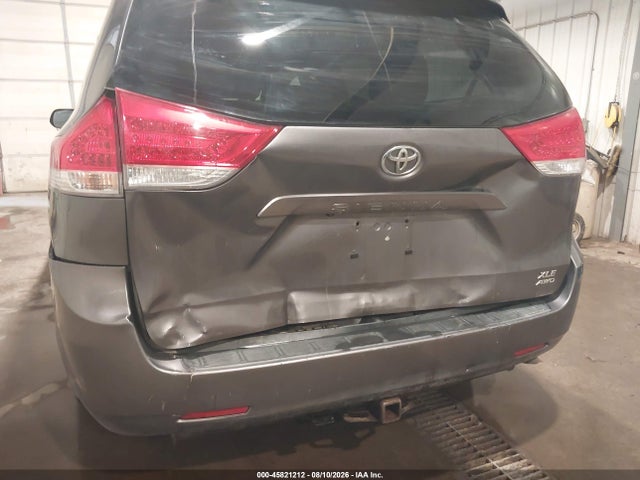 2012 Toyota Sienna Xle 7 Passenger მანქანა იყიდება აუქციონზე, vin: 5TDDK3DC9CS036918, აუქციონის ნომერი: 45821212