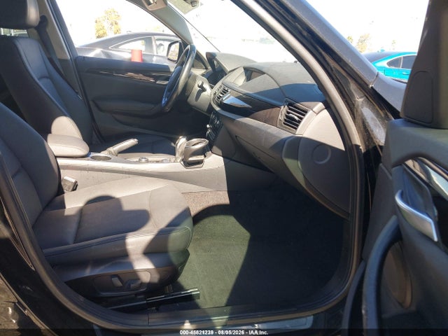 Продажа на аукционе авто 2013 Bmw X1 Sdrive28i, vin: WBAVM1C54DVW45750, номер лота: 45821239