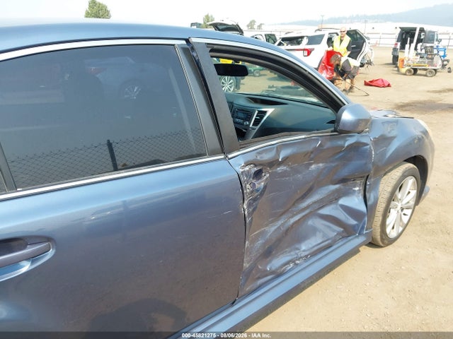 45821275 :رقم المزاد ، 4S3BMBC60D3034484 vin ، 2013 Subaru Legacy 2.5i Premium مزاد بيع