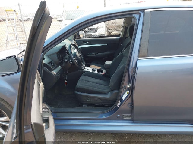 45821275 :رقم المزاد ، 4S3BMBC60D3034484 vin ، 2013 Subaru Legacy 2.5i Premium مزاد بيع