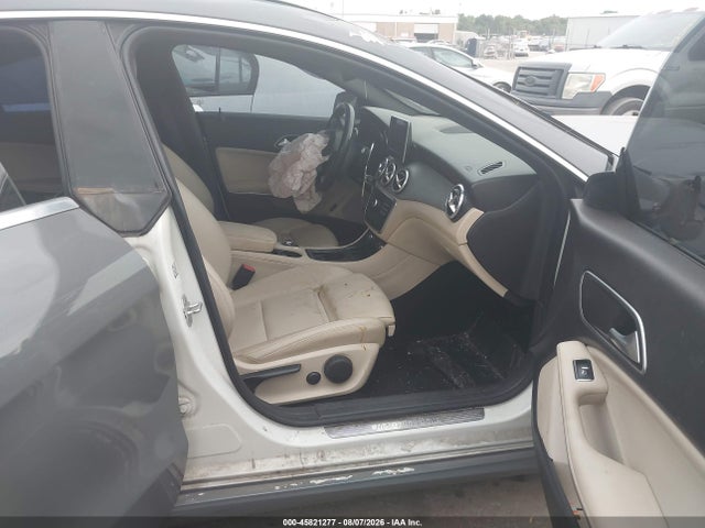 Продаж на аукціоні авто 2016 Mercedes-benz Cla 250, vin: WDDSJ4EB1GN379634, номер лоту: 45821277
