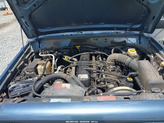 1999 Jeep Cherokee Se მანქანა იყიდება აუქციონზე, vin: 1J4FT28SXXL672430, აუქციონის ნომერი: 45821302