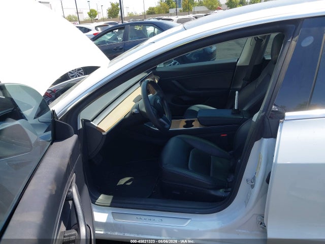 Продаж на аукціоні авто 2019 Tesla Model 3 Long Range/performance, vin: 5YJ3E1EB7KF477785, номер лоту: 45821323