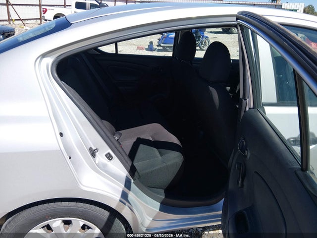 2019 Nissan Versa 1.6 S+ მანქანა იყიდება აუქციონზე, vin: 3N1CN7AP0KL829078, აუქციონის ნომერი: 45821325