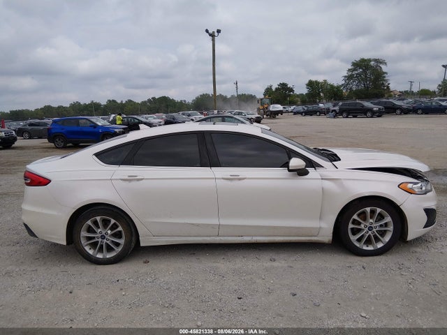 45821338 :رقم المزاد ، 3FA6P0HD5LR110565 vin ، 2020 Ford Fusion Se مزاد بيع