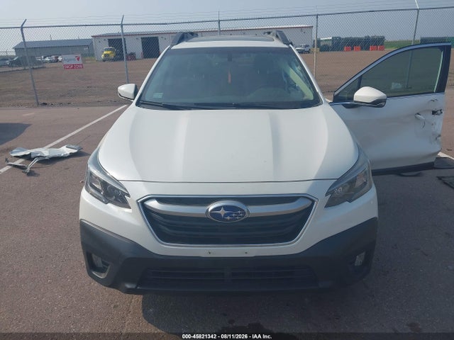 45821342 :رقم المزاد ، 4S4BTAFCXM3216008 vin ، 2021 Subaru Outback Premium مزاد بيع