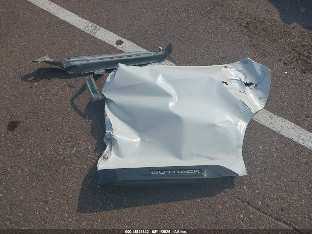 45821342 :رقم المزاد ، 4S4BTAFCXM3216008 vin ، 2021 Subaru Outback Premium مزاد بيع