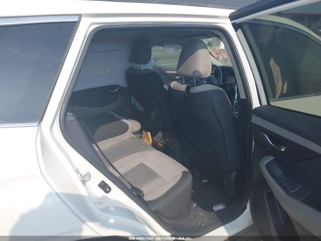 45821342 :رقم المزاد ، 4S4BTAFCXM3216008 vin ، 2021 Subaru Outback Premium مزاد بيع