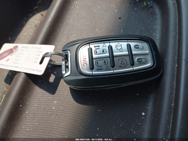 45821348 :رقم المزاد ، 2C4RC1BG1JR104664 vin ، 2018 Chrysler Pacifica Touring L مزاد بيع