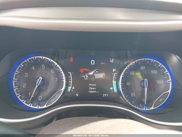 45821348 :رقم المزاد ، 2C4RC1BG1JR104664 vin ، 2018 Chrysler Pacifica Touring L مزاد بيع