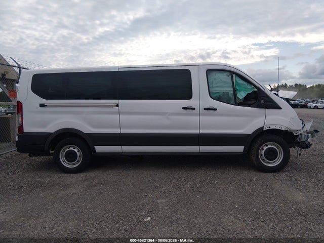 Продажа на аукционе авто 2022 Ford Transit-350 Passenger Van Xl, vin: 1FBAX2Y80NKA14535, номер лота: 45821364