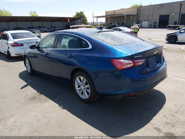 1G1ZD5ST4KF139895 Chevrolet MALIBU LT