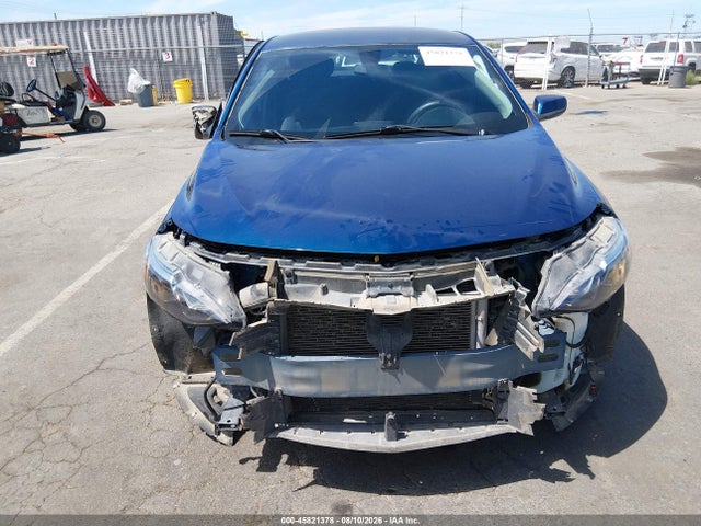 1G1ZD5ST4KF139895 Chevrolet MALIBU LT