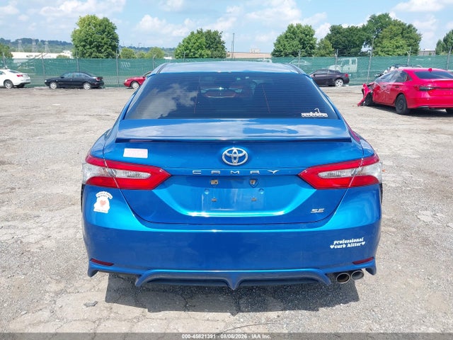 4T1B11HK9JU007780 Toyota CAMRY SE