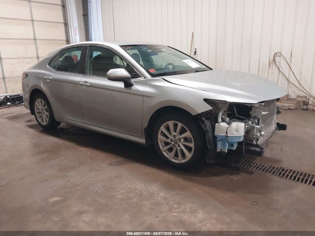 Продаж на аукціоні авто 2021 Toyota Camry Le Awd, vin: 4T1C11BK4MU027856, номер лоту: 45821400