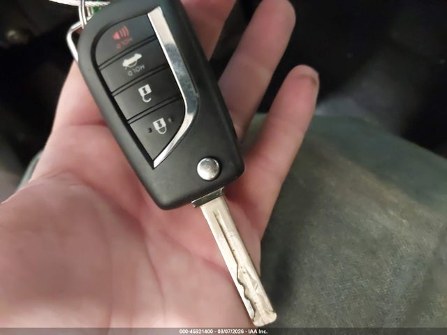 Продажа на аукционе авто 2021 Toyota Camry Le Awd, vin: 4T1C11BK4MU027856, номер лота: 45821400