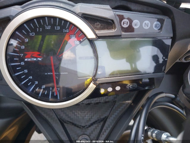 Suzuki GSX-R750 2022 JS1GR7MA8N7100825 Image 7