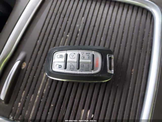 45821452 :رقم المزاد ، 2C4RC1EG6HR564909 vin ، 2017 Chrysler Pacifica Touring-l Plus مزاد بيع