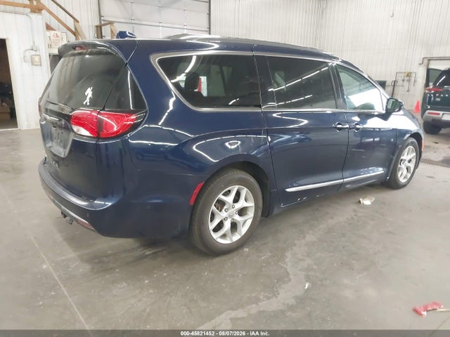 45821452 :رقم المزاد ، 2C4RC1EG6HR564909 vin ، 2017 Chrysler Pacifica Touring-l Plus مزاد بيع
