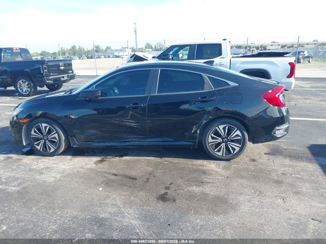 Продажа на аукционе авто 2017 Honda Civic Ex-t, vin: 19XFC1F30HE000544, номер лота: 45821455
