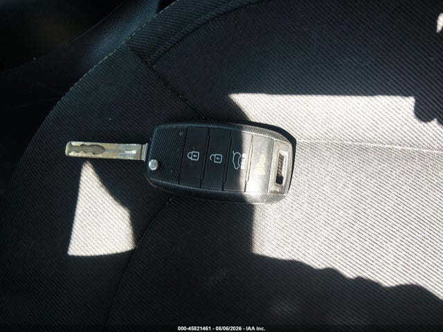 45821461 :رقم المزاد ، KNDJP3A55F7784784 vin ، 2015 Kia Soul + مزاد بيع