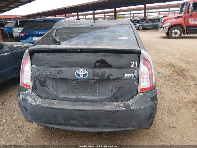 Toyota Prius Two 2014 JTDKN3DU8E1760865 Image 16