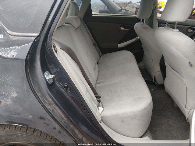 Toyota Prius Two 2014 JTDKN3DU8E1760865 Image 8