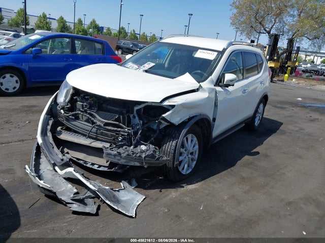 Nissan ROGUE SV 2018 JN8AT2MT9JW469005 Image 2