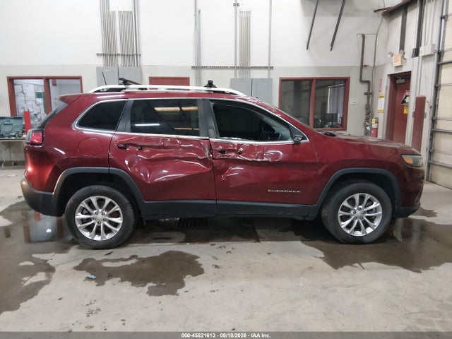 1C4PJMCXXKD281375 Jeep Cherokee Latitude 4x4