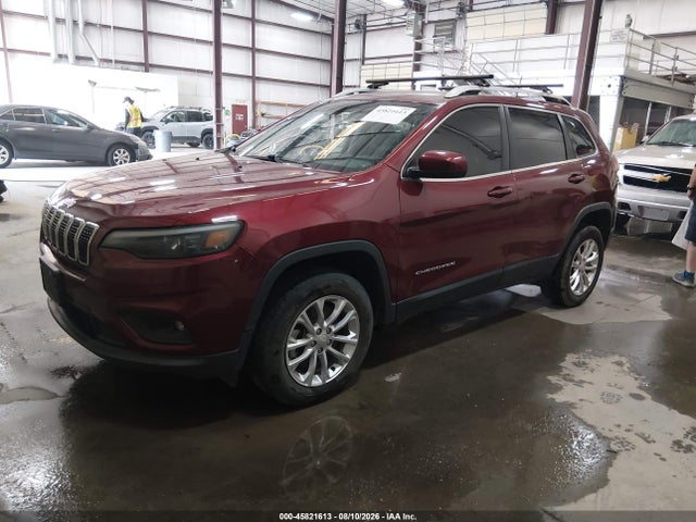 1C4PJMCXXKD281375 Jeep Cherokee Latitude 4x4
