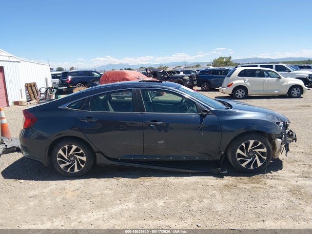 Aukcja sprzedaży 2018 Honda Civic Ex, vin: 19XFC2F78JE013802, numer aukcji: 45821630