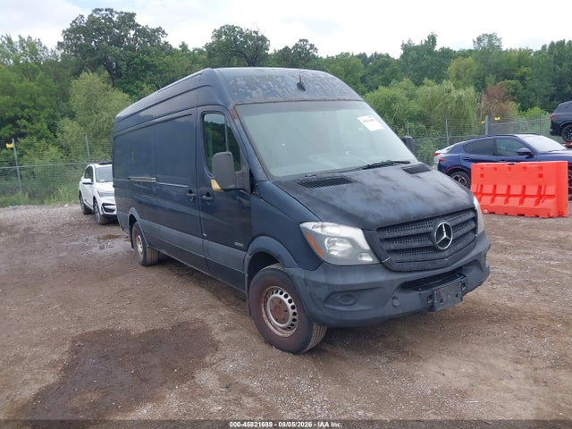 2016 Mercedes-benz Sprinter 2500 High Roof მანქანა იყიდება აუქციონზე, vin: WD3PE8DD2GP270757, აუქციონის ნომერი: 45821689