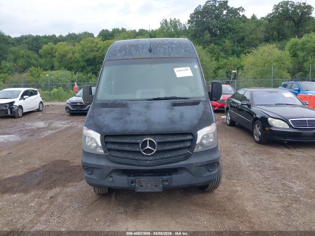 2016 Mercedes-benz Sprinter 2500 High Roof მანქანა იყიდება აუქციონზე, vin: WD3PE8DD2GP270757, აუქციონის ნომერი: 45821689