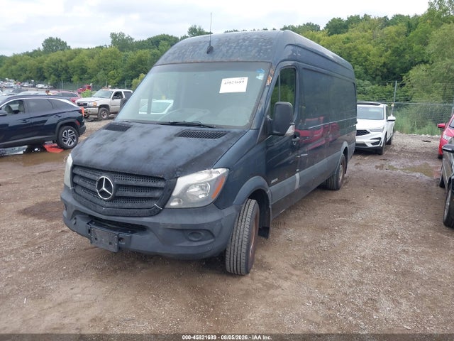 2016 Mercedes-benz Sprinter 2500 High Roof მანქანა იყიდება აუქციონზე, vin: WD3PE8DD2GP270757, აუქციონის ნომერი: 45821689