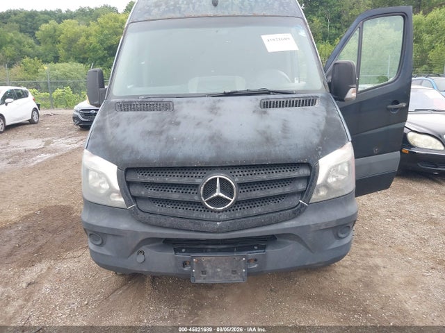 2016 Mercedes-benz Sprinter 2500 High Roof მანქანა იყიდება აუქციონზე, vin: WD3PE8DD2GP270757, აუქციონის ნომერი: 45821689