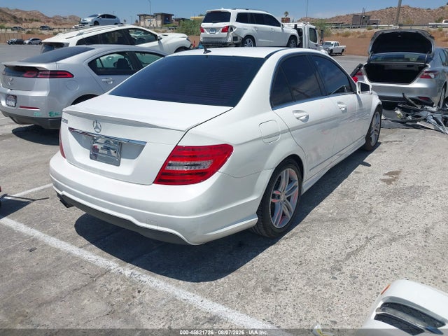 Aukcja sprzedaży 2013 Mercedes-benz C 250 Sport, vin: WDDGF4HB9DR265064, numer aukcji: 45821726