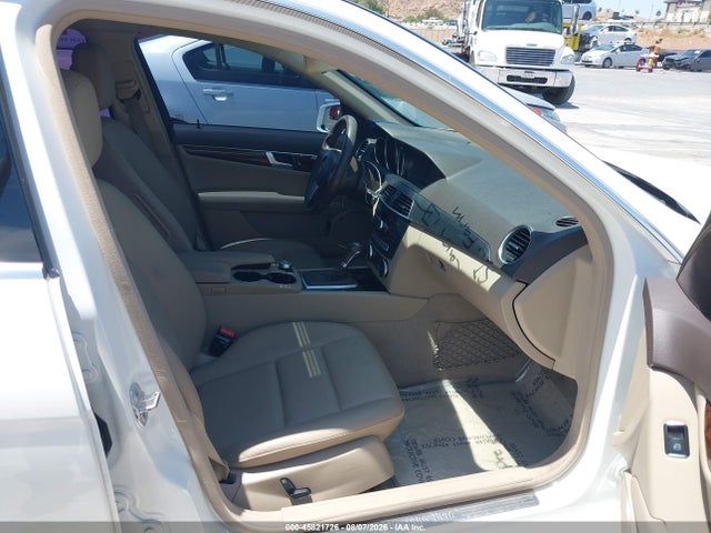 Aukcja sprzedaży 2013 Mercedes-benz C 250 Sport, vin: WDDGF4HB9DR265064, numer aukcji: 45821726