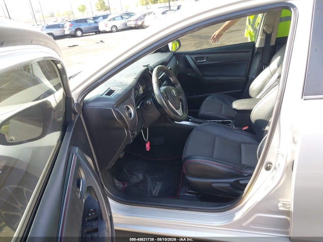 5YFBURHE9HP596860 Toyota Corolla Se Special Edition
