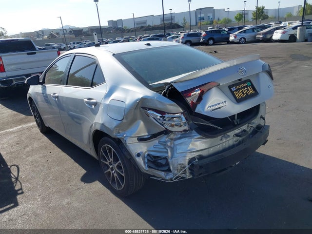 5YFBURHE9HP596860 Toyota Corolla Se Special Edition