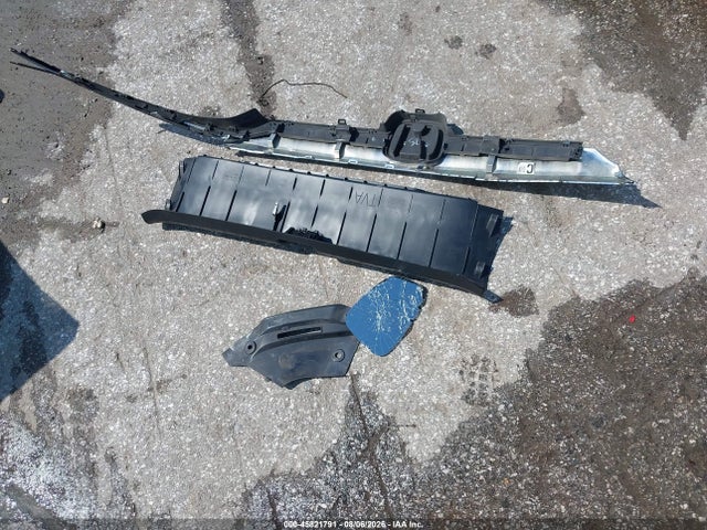 45821791 :رقم المزاد ، 1HGCV3F44LA006684 vin ، 2020 Honda Accord Hybrid Ex مزاد بيع